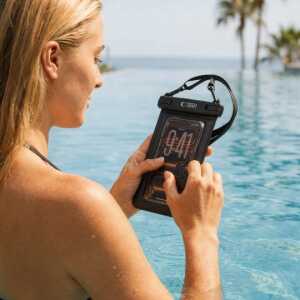 Tech-protect Uwc7 Universal Waterproof Floating Case 6.9 Inch Black