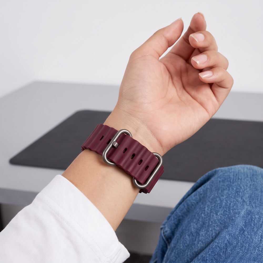 Tech-protect Iconband Pro Apple Watch 8 / 9 / 10 / 11 / 12 / Se / Ultra (44 / 45 / 46 / 49 Mm) Deep Burgundy Tech-protect Iconband Pro Apple Watch 8 / 9 / 10 / 11 / 12 / Se / Ultra (44 / 45 / 46 / 49 Mm) Deep Burgundy - Image 6