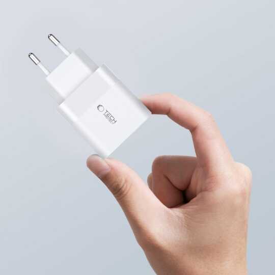 Alternative view of Tech-protect C30W 2-port Network Charger PD 30W QC 3.0 White